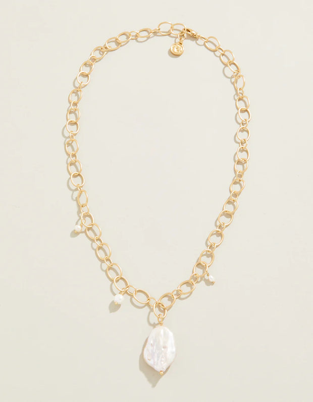 Spartina Orla Round Mother of Pearl Necklace