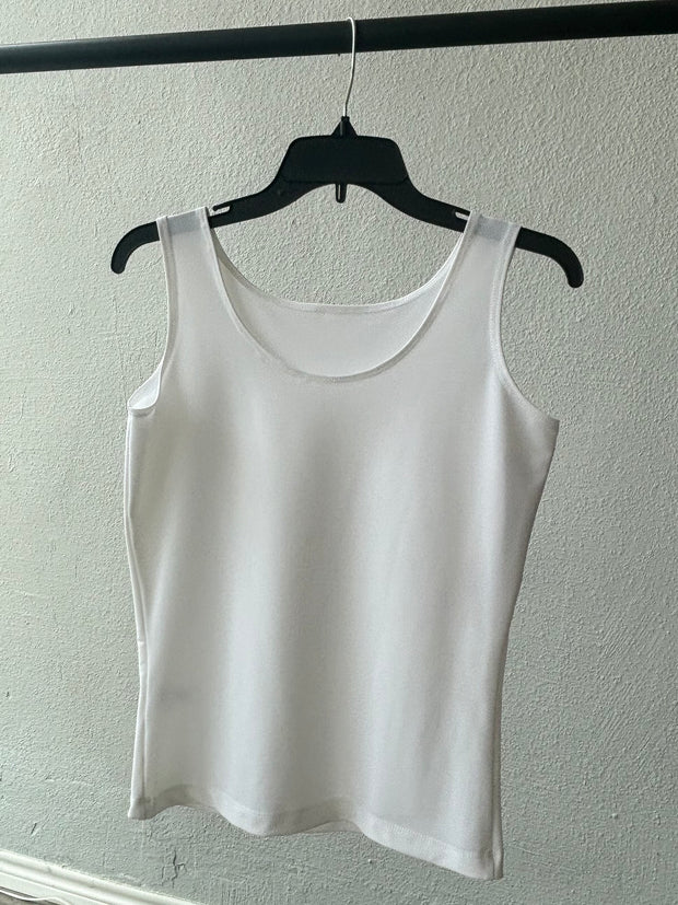 Brittany by Thames Stone Short White Tank